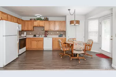 1516 Cassie Court, High Ridge, MO 63049 - Photo 10