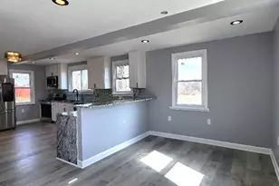 12829 Spanish Pond Rd, Saint Louis, MO 63138 - Photo 4