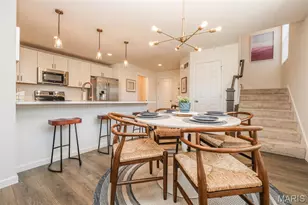 635 Maple Frst, Kirkwood, MO 63122 - Photo 8