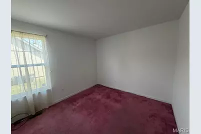 12948 Broadridge Lane, Florissant, MO 63033 - Photo 8