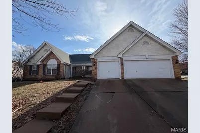 12948 Broadridge Lane, Florissant, MO 63033 - Photo 1