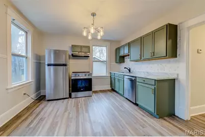 1042 Charleville Avenue, Rock Hill, MO 63119 - Photo 8