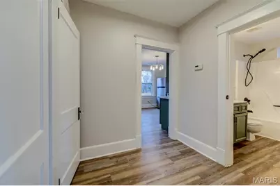 1042 Charleville Avenue, Rock Hill, MO 63119 - Photo 6