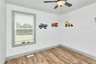 28723 Woodland Heights Dr, Warrenton, MO 63383 - Photo 14