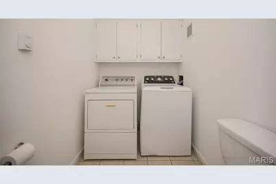 7632 Hazelcrest Drive, Hazelwood, MO 63042 - Photo 18