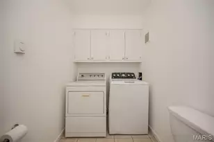 7632 Hazelcrest Dr, Hazelwood, MO 63042 - Photo 18