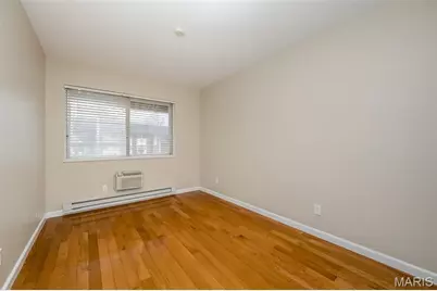 7632 Hazelcrest Drive, Hazelwood, MO 63042 - Photo 28