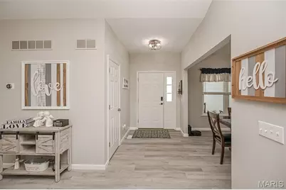 800 Mule Creek Drive, Wentzville, MO 63385 - Photo 8
