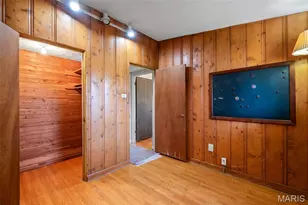 15 Oakwood Ln, Saint Louis, MO 63129 - Photo 24