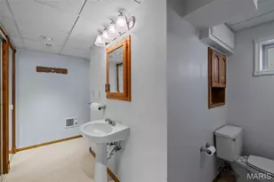 15 Oakwood Ln, Saint Louis, MO 63129 - Photo 30