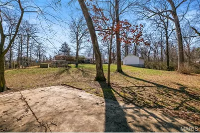 15 Oakwood Lane, Saint Louis, MO 63129 - Photo 46