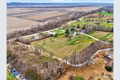 3077 S Highway 94, Defiance, MO 63341 - Photo 4