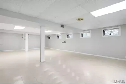 7009 Orchard Meadows Court, Saint Louis, MO 63129 - Photo 36