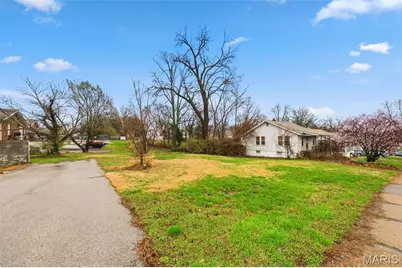 9726 Lackland Road, Overland, MO 63114 - Photo 30