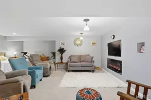 9937 Sassafras Dr, Unincorporated, MO 63050 - Photo 10