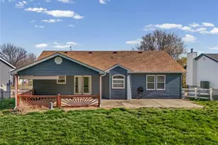 1518 Mammoth Ln, Imperial, MO 63052 - Photo 4