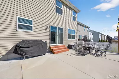 345 Charlestowne Place Drive, Saint Charles, MO 63301 - Photo 30