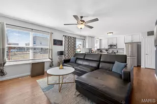 345 Charlestowne Place Dr, Saint Charles, MO 63301 - Photo 8