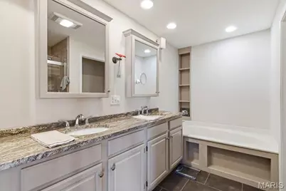 426 Brooktree Drive, Ballwin, MO 63011 - Photo 30