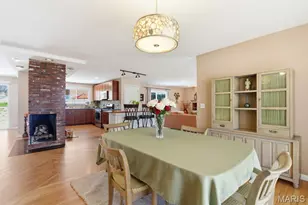 426 Brooktree Dr, Ballwin, MO 63011 - Photo 10