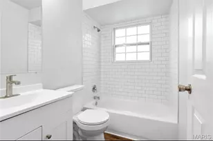 6905 Colonial Woods Dr, Saint Louis, MO 63129 - Photo 10