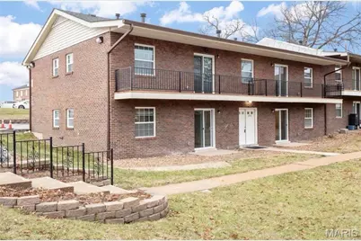 6905 Colonial Woods Drive #2, Saint Louis, MO 63129 - Photo 1