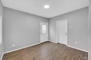 10217 Viscount Dr, Saint Louis, MO 63136 - Photo 10