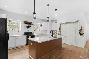 140 Turkey Creek Crossing Dr, Hawk Point, MO 63349 - Photo 8