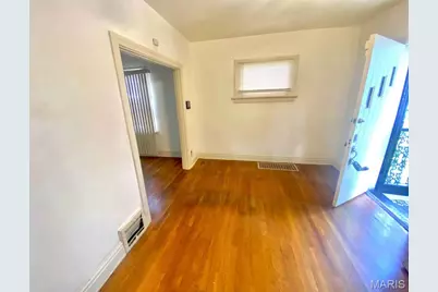 5994 Theodore Avenue, Saint Louis, MO 63136 - Photo 2