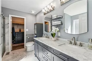 166 Old Williamsburg Pkwy, Wentzville, MO 63385 - Photo 16