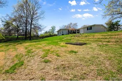 760 Pebbleshire Lane, Saint Louis, MO 63122 - Photo 34