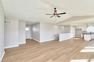 135 Peruque Creek Manor, Wright City, MO 63390 - Photo 8