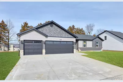 135 Peruque Creek Manor, Wright City, MO 63390 - Photo 2