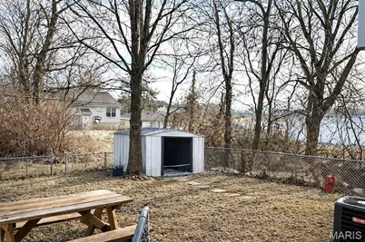 6409 Mount Avenue, Saint Louis, MO 63121 - Photo 20