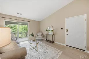 7611 Triwoods Dr, Shrewsbury, MO 63119 - Photo 12