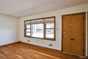 9714 Willow Creek Ln, Saint Louis, MO 63119 - Photo 6