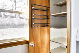 9714 Willow Creek Ln, Saint Louis, MO 63119 - Photo 18