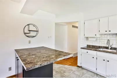 9714 Willow Creek Lane, Saint Louis, MO 63119 - Photo 14