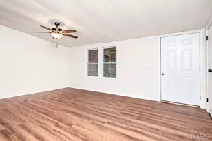 2501 Parthenon Dr, De Soto, MO 63020 - Photo 4