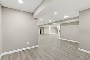 16038 Pierside Ln, Ellisville, MO 63021 - Photo 20