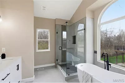 16038 Pierside Lane, Ellisville, MO 63021 - Photo 12