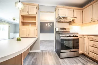 4839 Hursley Drive, Saint Louis, MO 63128 - Photo 12