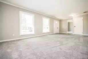 4839 Hursley Dr, Saint Louis, MO 63128 - Photo 6