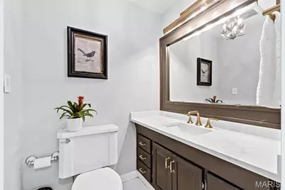 8033 Seminole Place, Saint Louis, MO 63105 - Photo 22