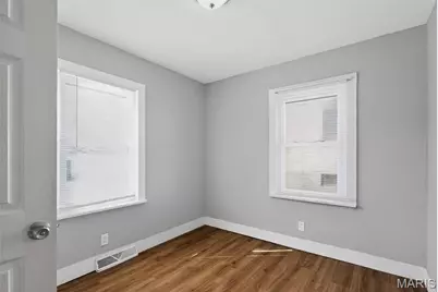 215 Ryan Avenue, Saint Louis, MO 63135 - Photo 6