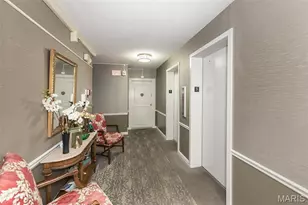 900 S Hanley Rd, Saint Louis, MO 63105 - Photo 24