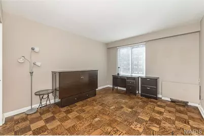 900 S Hanley Road #5C, Saint Louis, MO 63105 - Photo 18