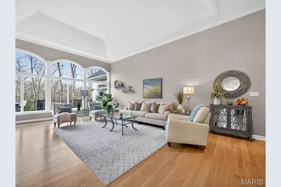 410 Charlemagne Drive, Lake Saint Louis, MO 63367 - Photo 8