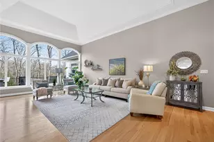 410 Charlemagne Dr, Lake Saint Louis, MO 63367 - Photo 8