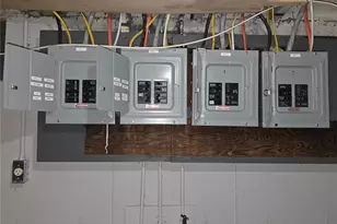 2 Bruce Dr, Florissant, MO 63031 - Photo 14